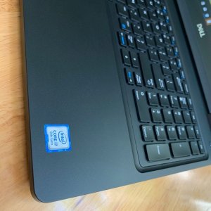 Dell Precision 3530 i7-8850H / Ram 16GB / SSD 256GB / Màn hình 15.6″ IPS FullHD 1920×1080 IPS / VGA Nvidia Quadro P600 4GB GDDR5 - Ảnh 6